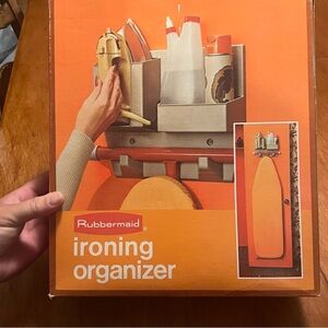 Vintage 1973 Rubbermaid Ironing Organizer